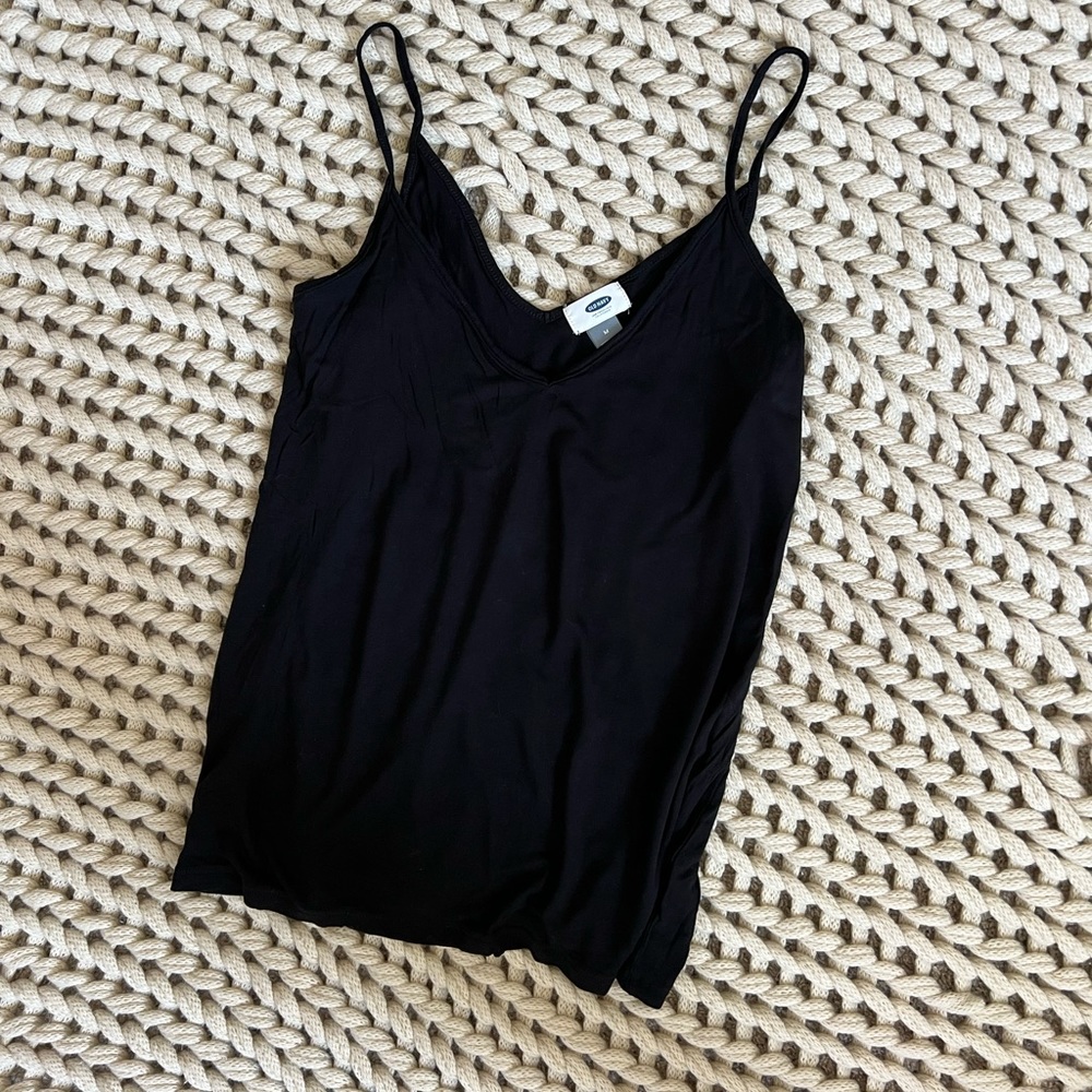 Old Navy black medium flowy tank